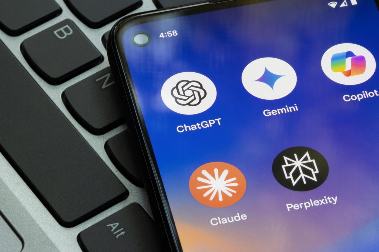 7 Powerful AI Apps 2026: Boost Productivity & Avoid Risks